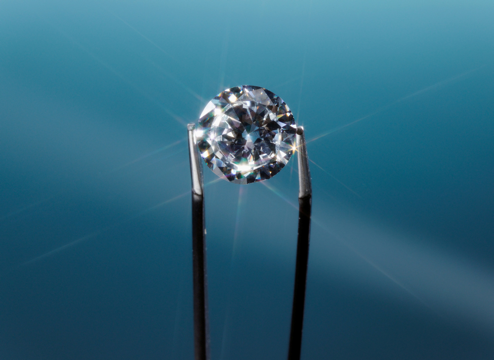 De Beers verkauft jetzt Ringe mit Labordiamanten - Neue Kampagnen für den  Verlobungsring